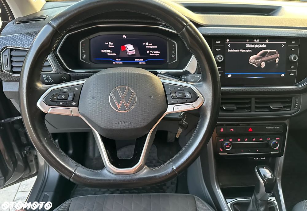 Volkswagen T-Cross - 8