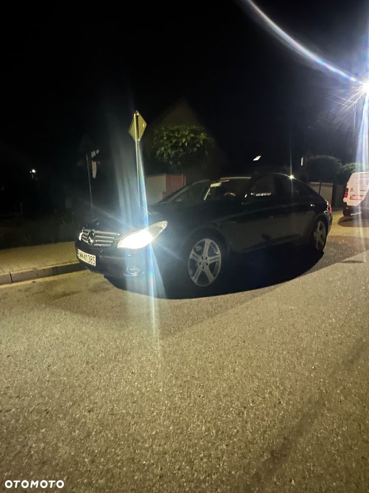 Mercedes-Benz CLS 500 - 12