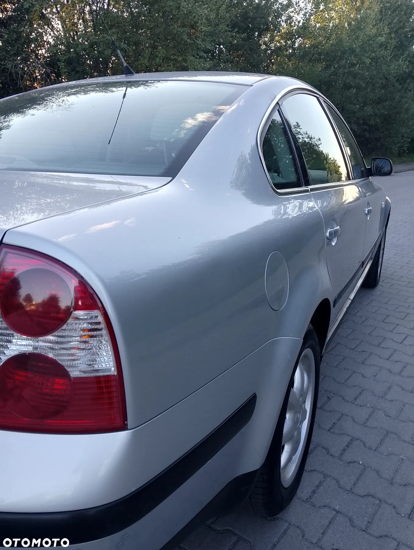Volkswagen Passat 1.6 Basis - 12