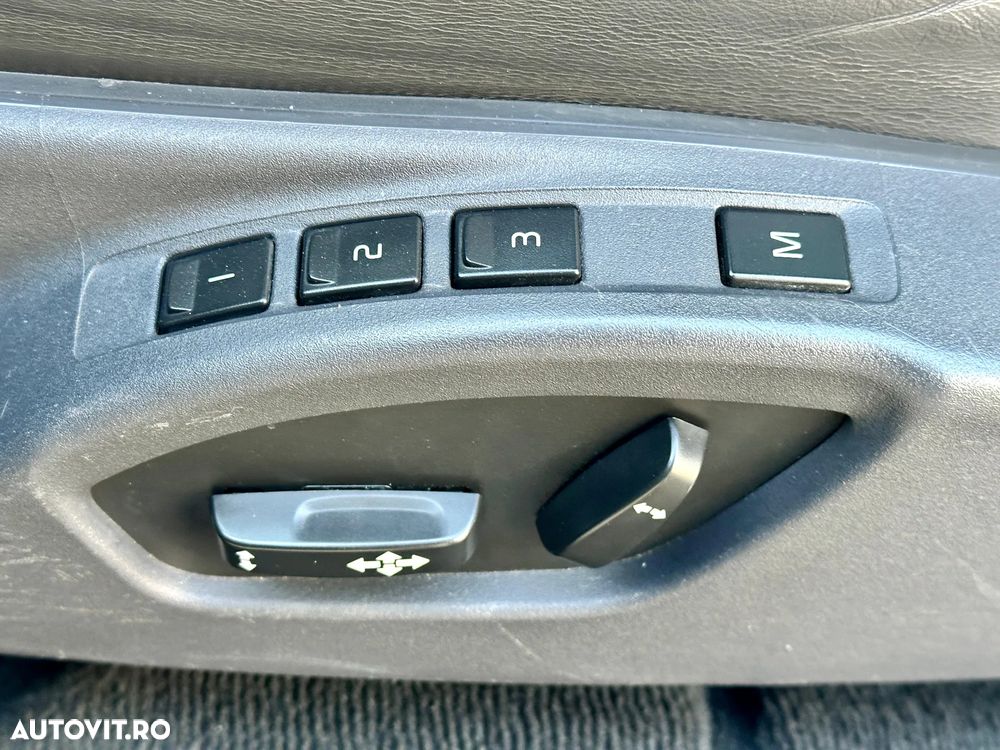 Volvo XC 60 D4 Geartronic Ocean Race - 24