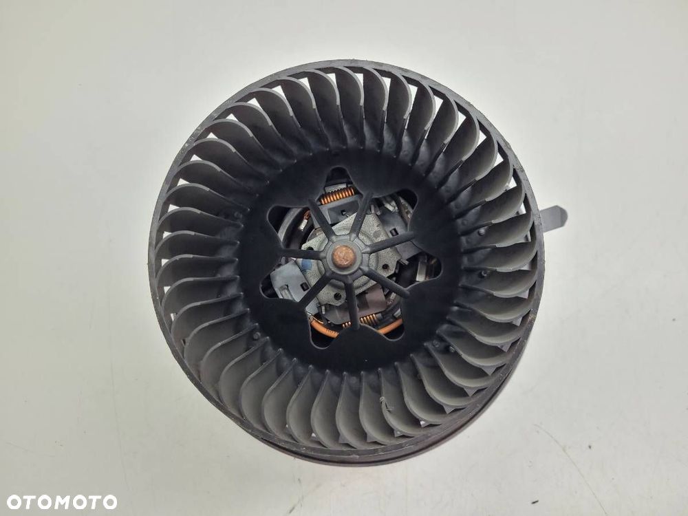 WENTYLATOR DMUCHAWA NAWIEWU BMW X4 F26 T1013621M ORYGINAŁ - 2