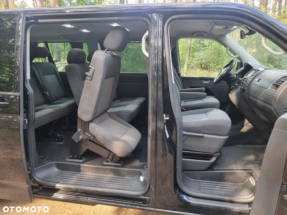 Volkswagen Caravelle - 5