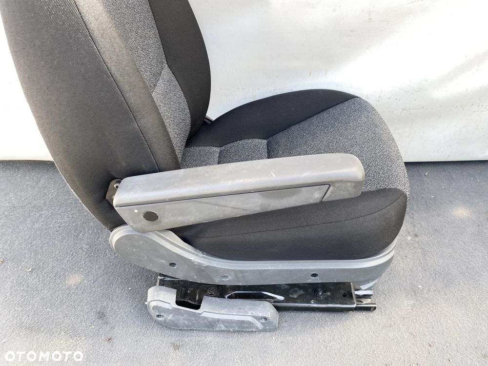 DUCATO BOXER JUMPER 06- FOTEL PRZEDNI KIEROWCY LEWY Z PODŁOKIETNIKIEM - 6