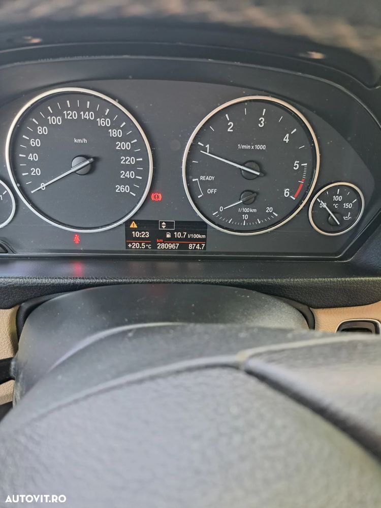 BMW Seria 3 318d Blue Performance Luxury Line - 22