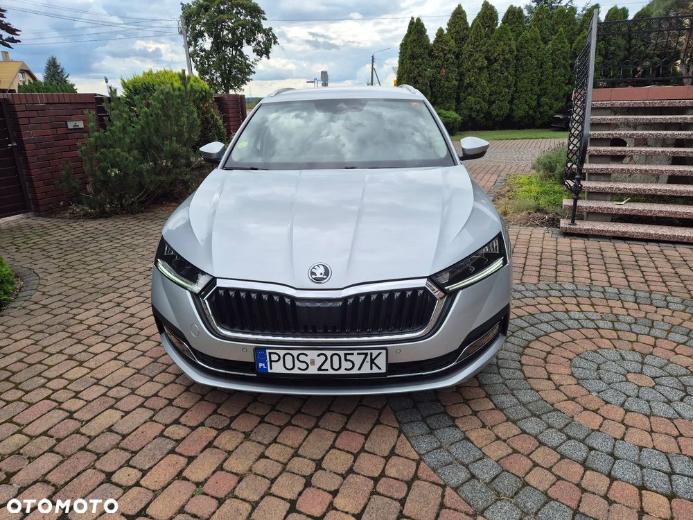 Skoda Octavia 2.0 TDI DSG Exclusive Plus - 5