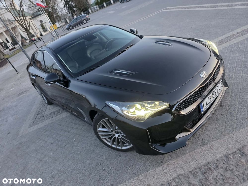 Kia Stinger 2.0 T-GDI GT Line - 1
