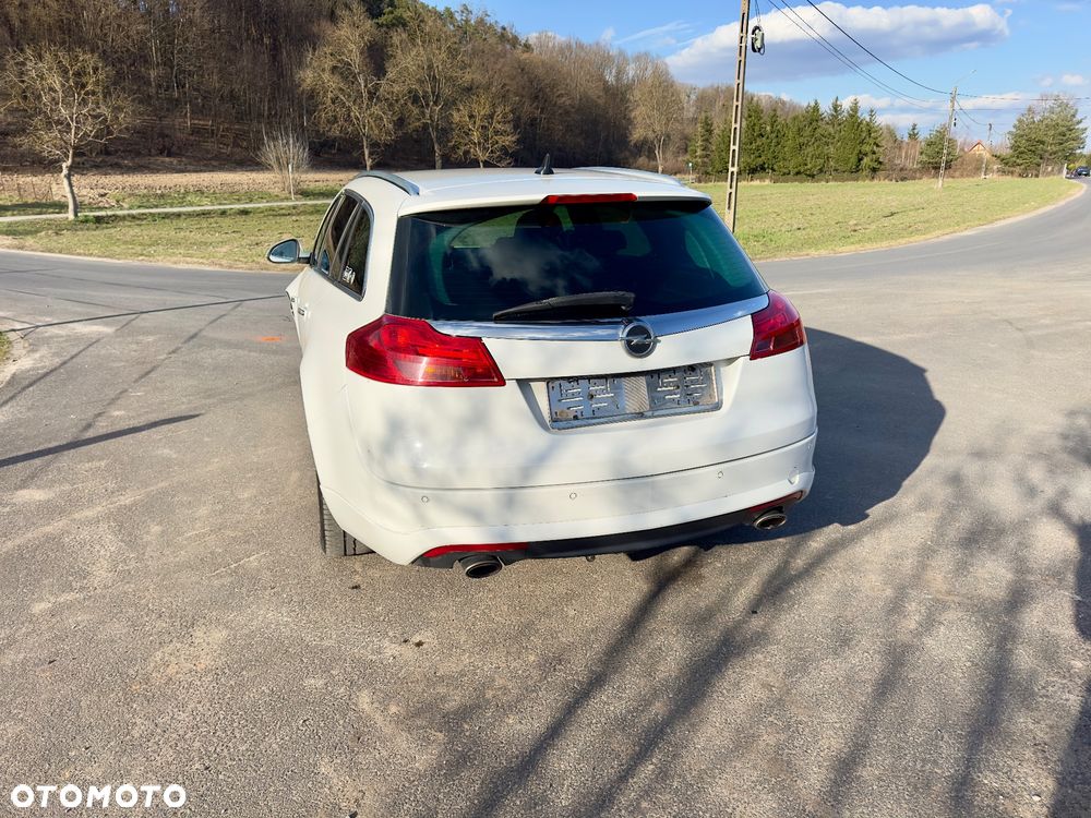 Opel Insignia 2.8 V6 Turbo 4x4 - 6