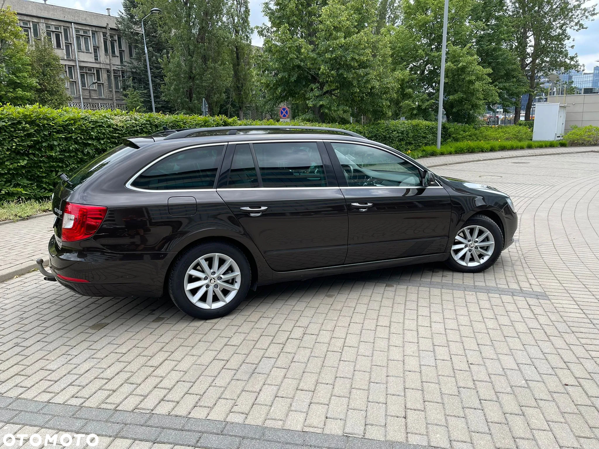Skoda Superb 1.6 TDI Active Greenline - 8