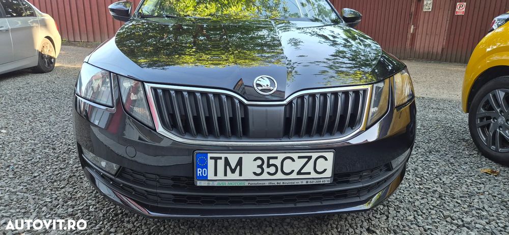 Skoda Octavia 2.0 TDI Ambition - 8