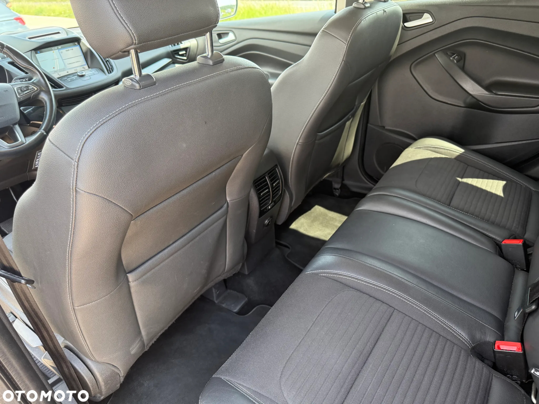 Ford Kuga 2.0 TDCi 4WD Titanium - 12