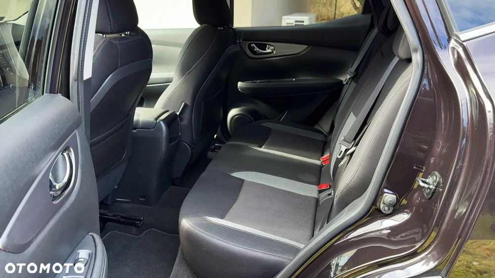 Nissan Qashqai 1.5 dCi N-Connecta - 13