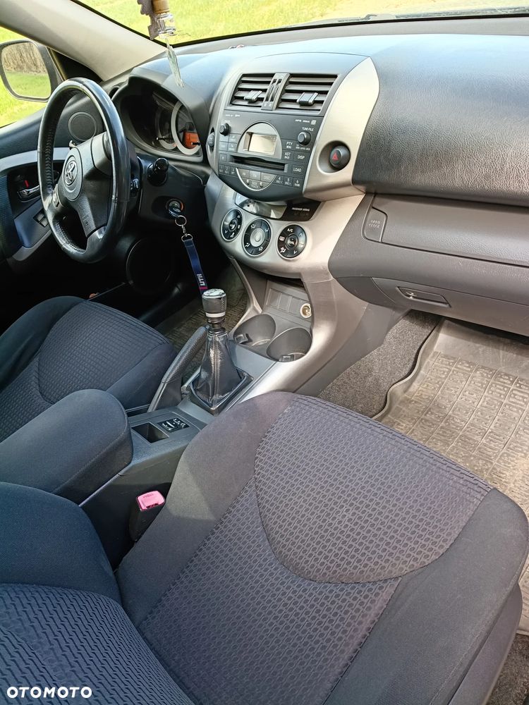 Toyota RAV4 2.2 D-CAT 4x4 Executive - 12