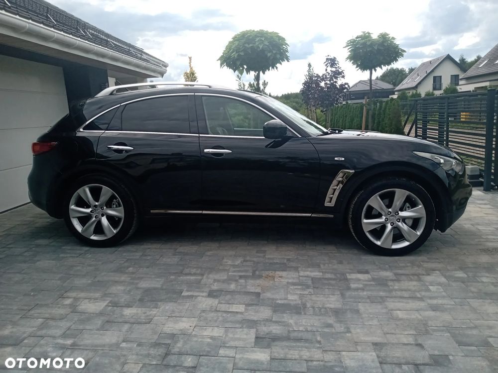 Infiniti FX - 3
