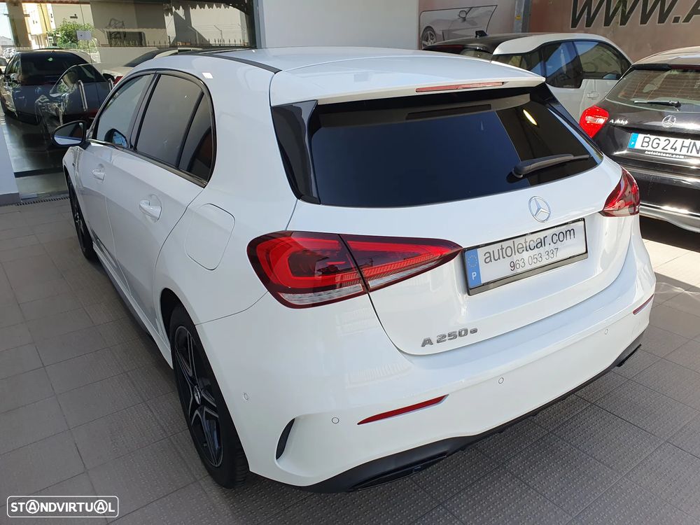Mercedes-Benz A 250 e AMG Line - 6