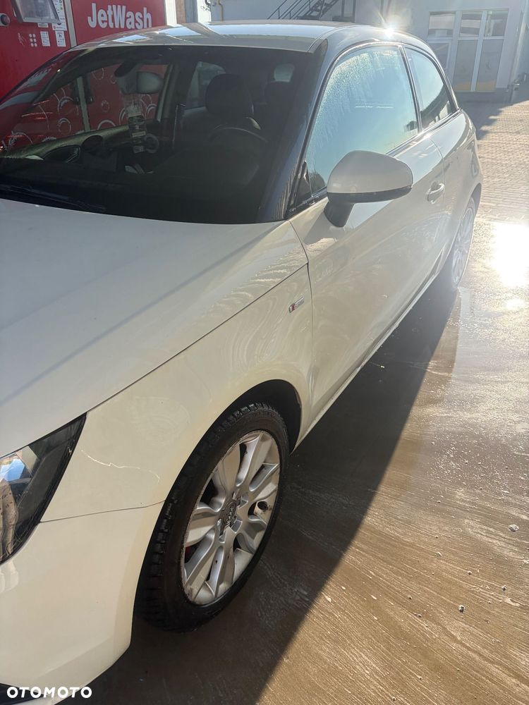 Audi A1 Sportback 1.6 TDI Ambition S tronic - 7