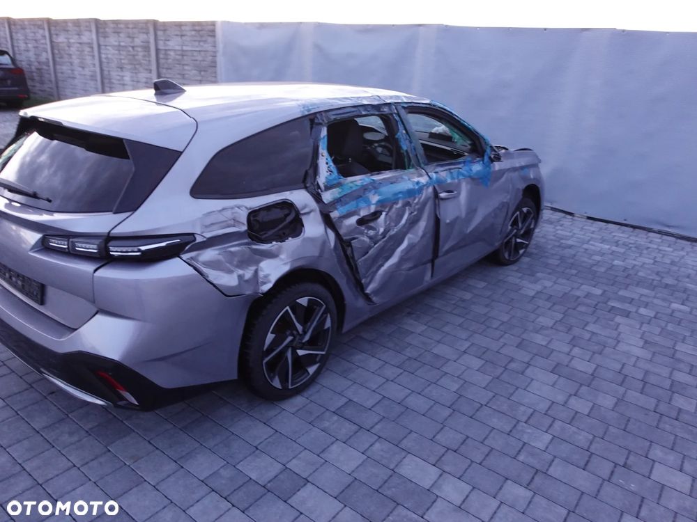 Peugeot 308 BlueHDi 130 EAT8 Active Pack - 10