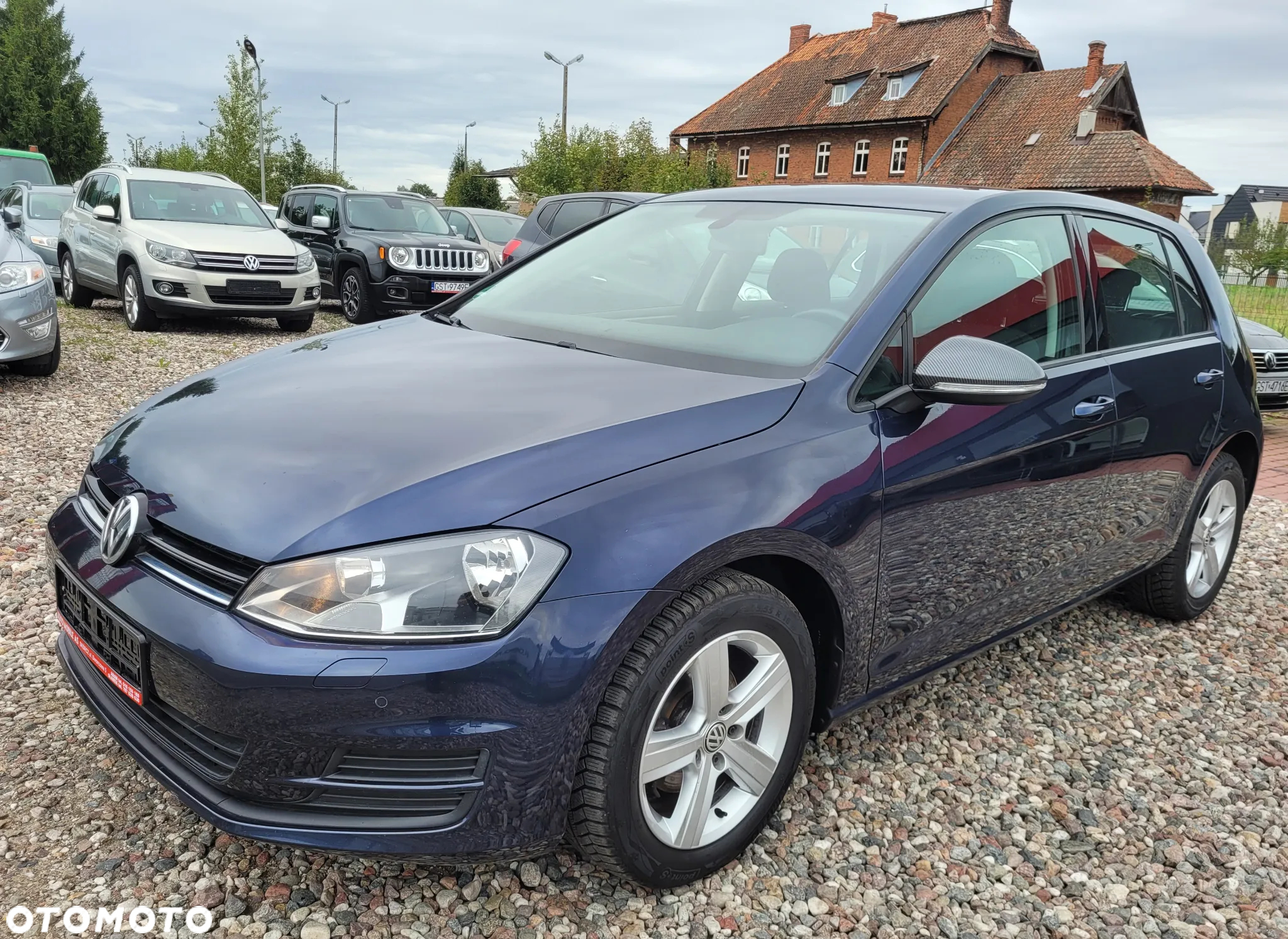 Volkswagen Golf - 5
