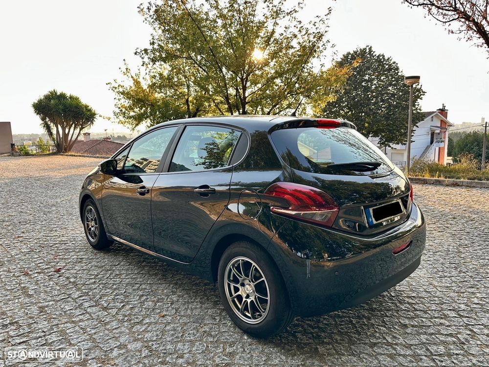 Peugeot 208 PureTech 68 Active - 4