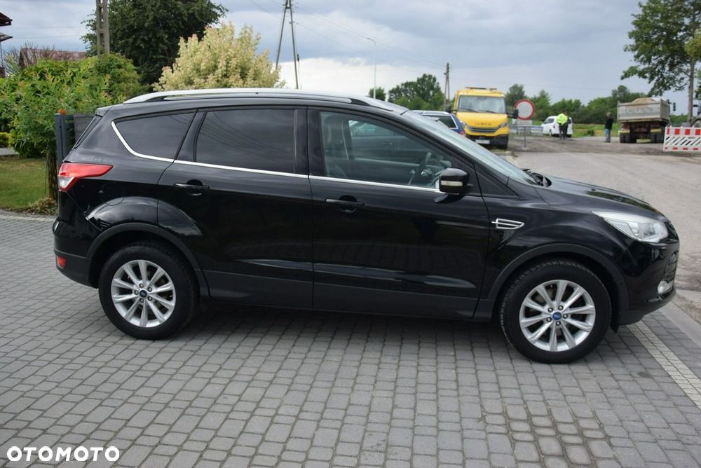Ford Kuga 2.0 TDCi 4x2 Titanium - 10