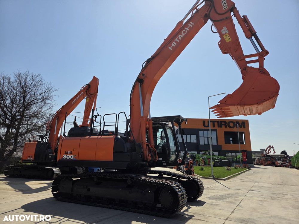 Hitachi 32t, cupa 1,8mc NOUA, 2019, 7.237h, consum mediu 18,6litri/ora, Isuzu 265CP, 3 pompe hidr HITACHI, produs in JAPONIA, lant 80% bun doar 991h deplasare, reviziile facute, inst picon si rotire, antifurt, Ad sapare 8m, AC, leasing 3 ani-PROMOTIE 96.900 - 10
