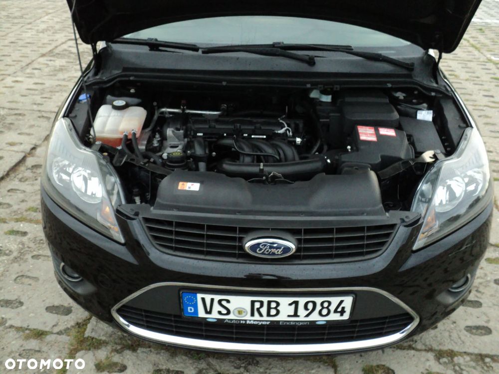 Ford Focus 1.6 Trend - 9