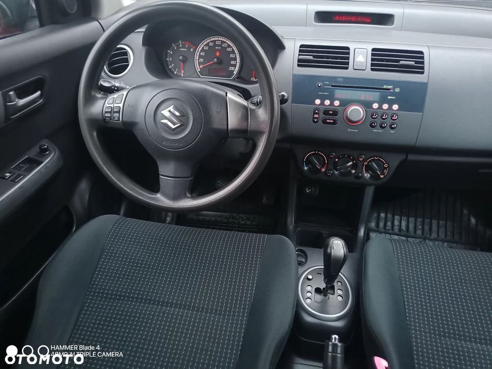 Suzuki Swift 1.3 A-M-T Comfort - 14