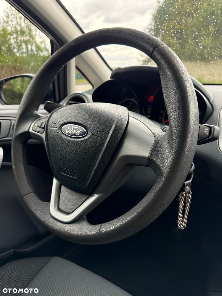 Ford Fiesta 1.25 Trend - 16