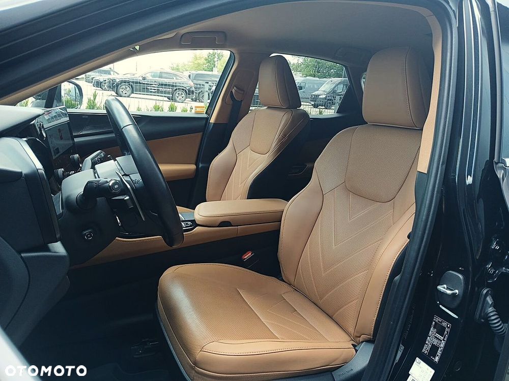Lexus NX 350h Omotenashi AWD - 16