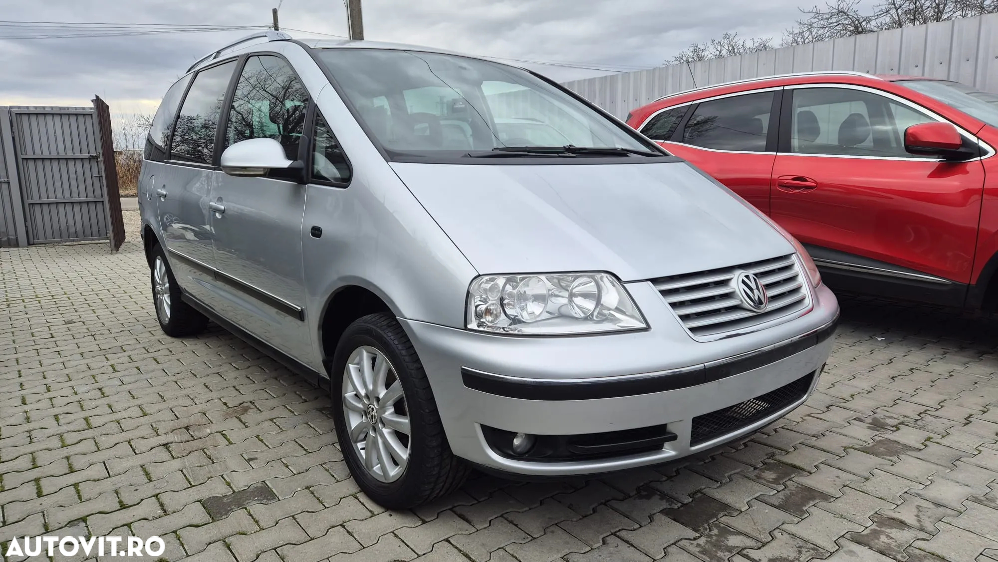 Volkswagen Sharan 1.9 TDI Comfortline Family - 2