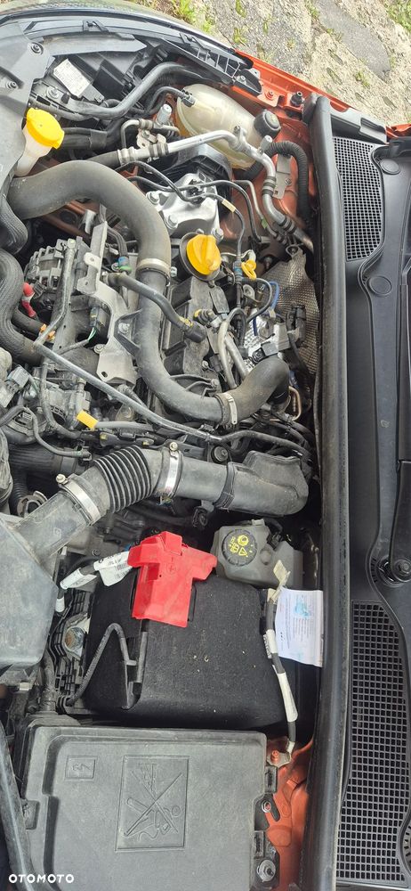 Renault Clio 1.0 TCe Evolution - 12