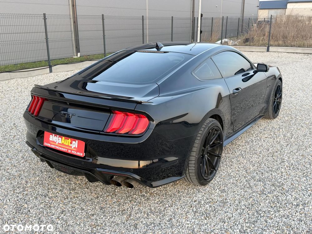 Ford Mustang - 5