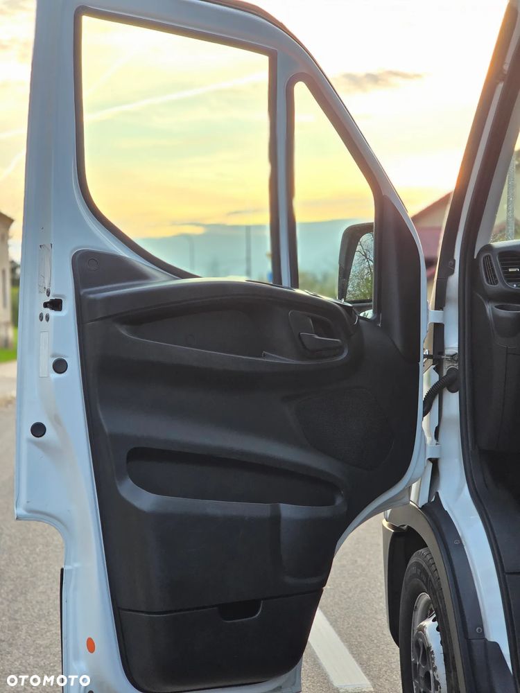 Iveco Daily - 20