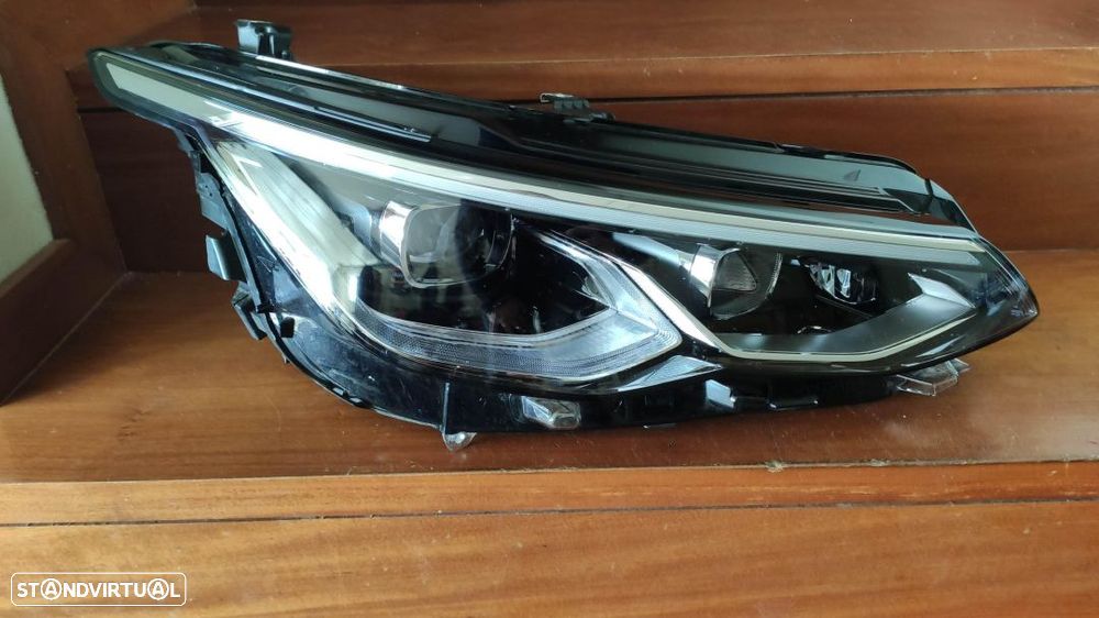 farol direito full Led Golf 8 - 1