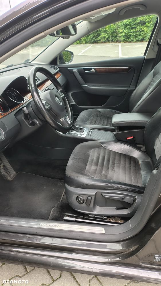 Volkswagen Passat 2.0 TDI DPF Highline DSG - 11