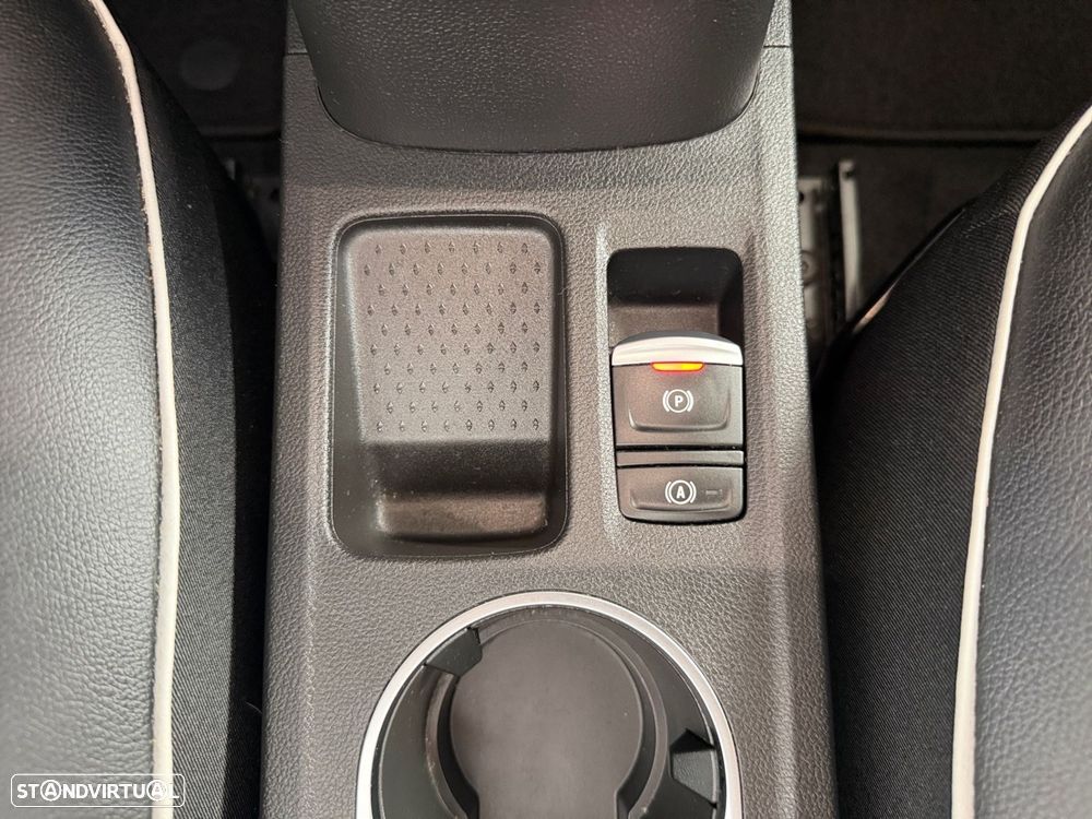 Renault Captur 1.6 E-Tech Plug-In Hybrid Techno - 14