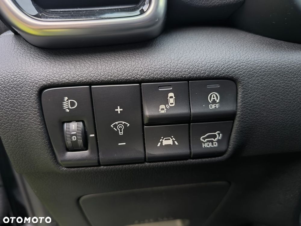 Kia Sportage 1.6 T-GDI AWD VISION - 19