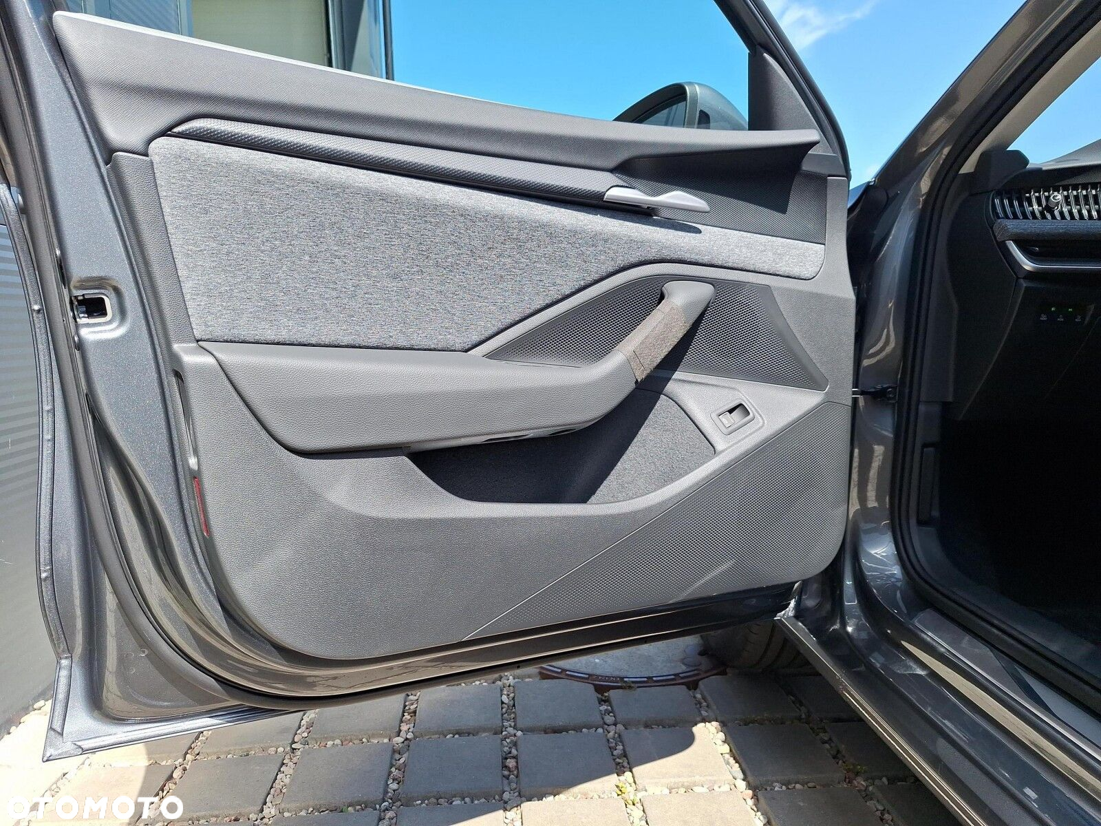 Skoda Superb 2.0 TDI SCR Edition 130 DSG - 12