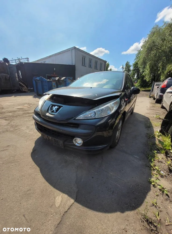 Części- Peugeot 207  Pojemność: 1397  Moc z dowodu: 70 kW  Rok: 2008 Benzyna