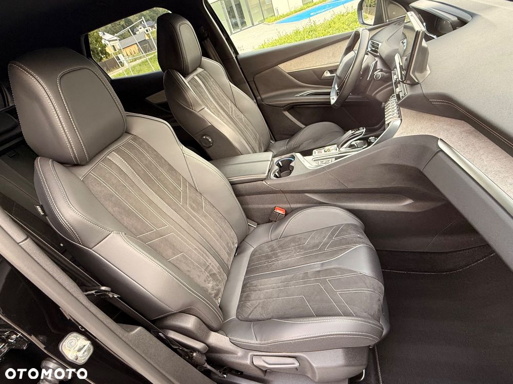 Peugeot 3008 1.6 PureTech Hybrid PHEV GT S&S EAT8 - 23