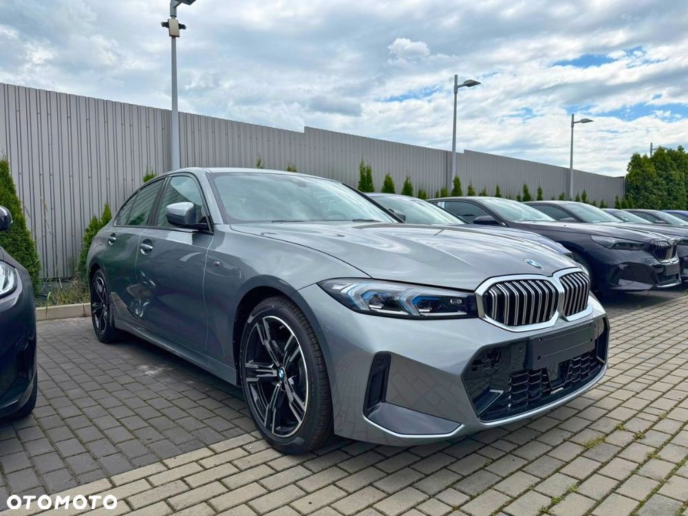 BMW Seria 3 318i M Sport - 2