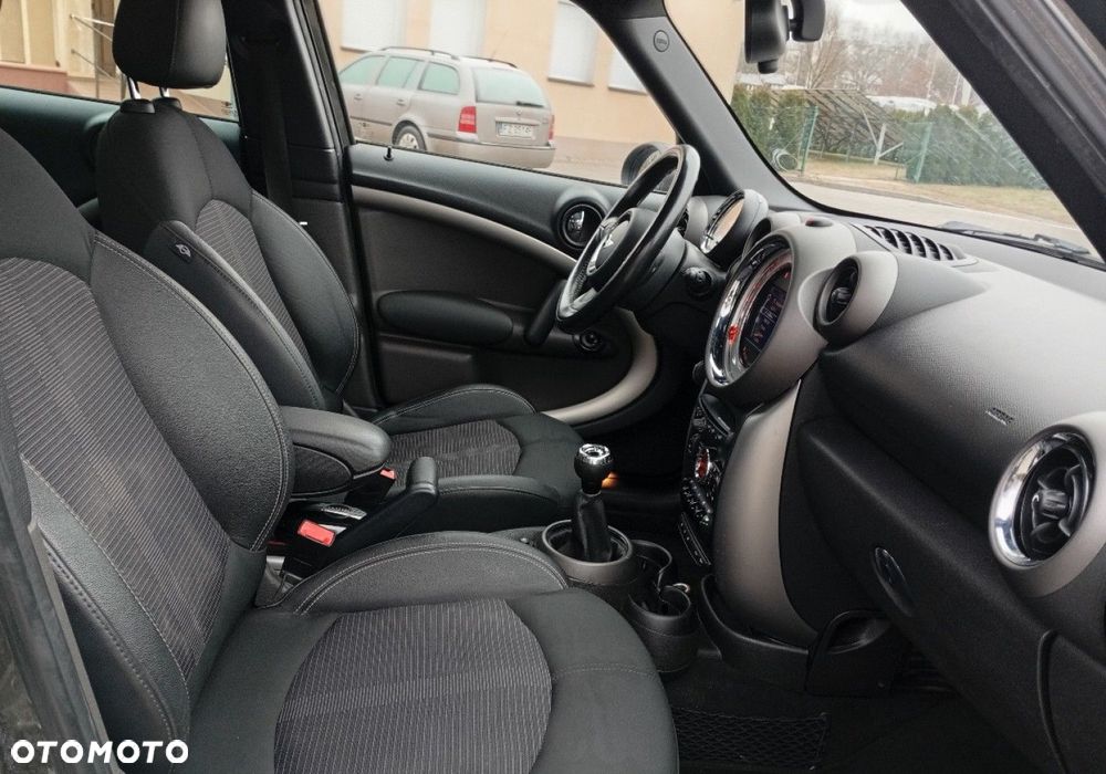 MINI Countryman - 16