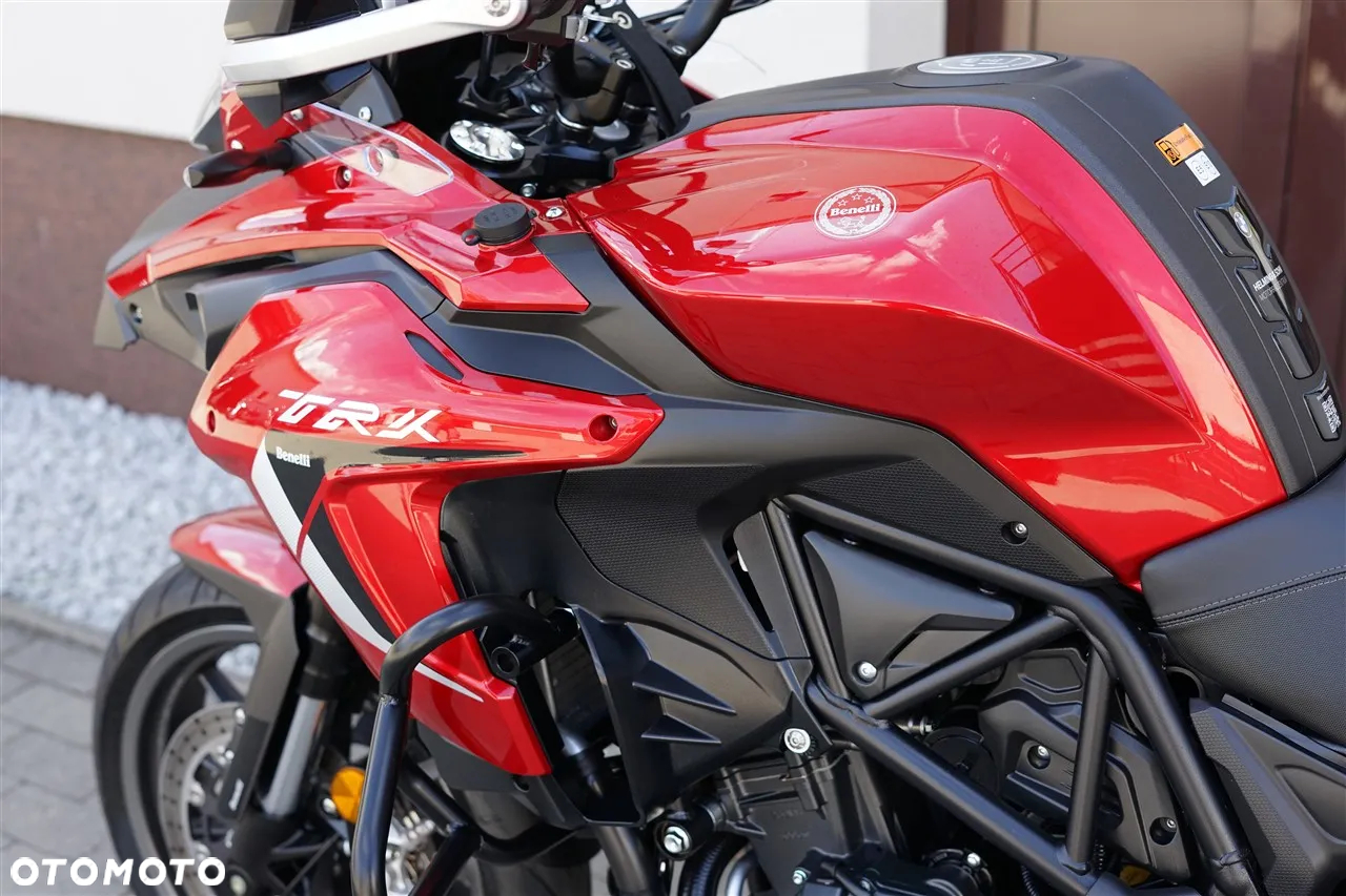 Benelli TRK 502 - 25