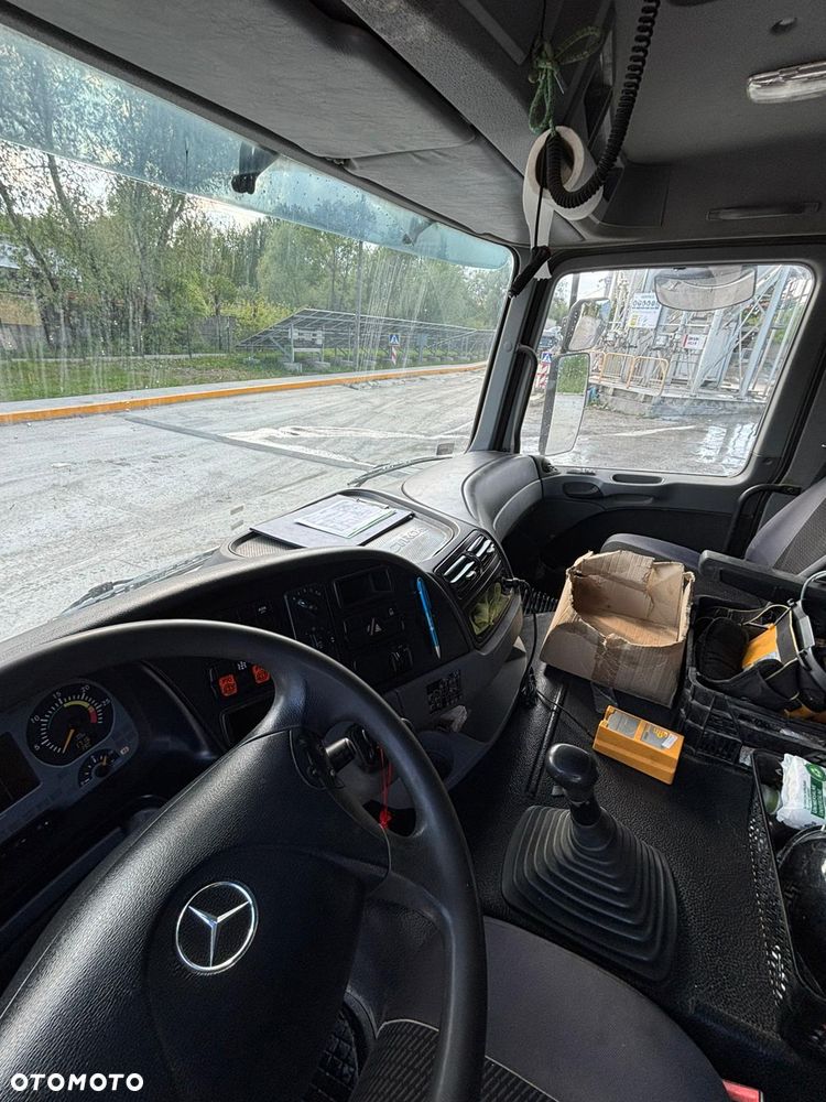 Mercedes-Benz Actros - 12