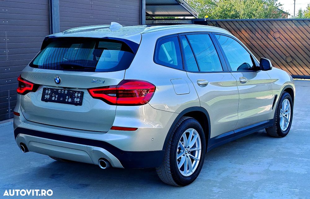 BMW X3 xDrive20i Aut. Luxury Line - 30