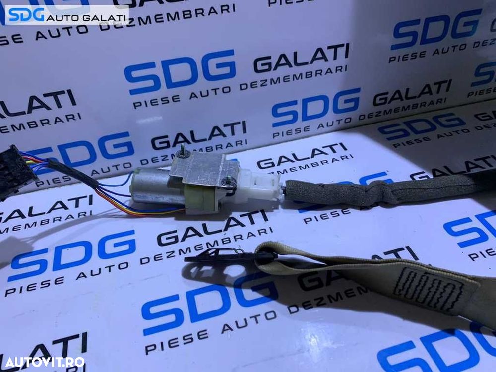 Centura Siguranta Dreapta Fata Completa cu Capac Capitonaj Stalp si Motoras Pretensionare Audi A8 D3 2002 - 2009 Cod 601836800 4E0867239S - 2