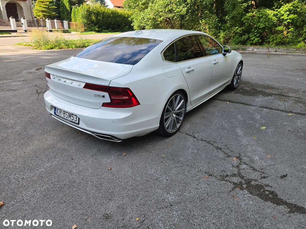 Volvo S90 D5 SCR AWD R-Design - 4