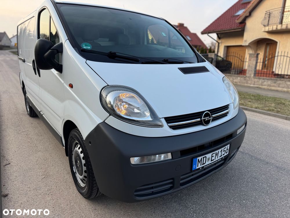 Opel Vivaro - 12