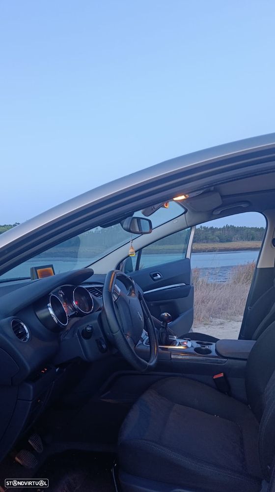 Peugeot 3008 1.6 HDi Sport — fotografia 4