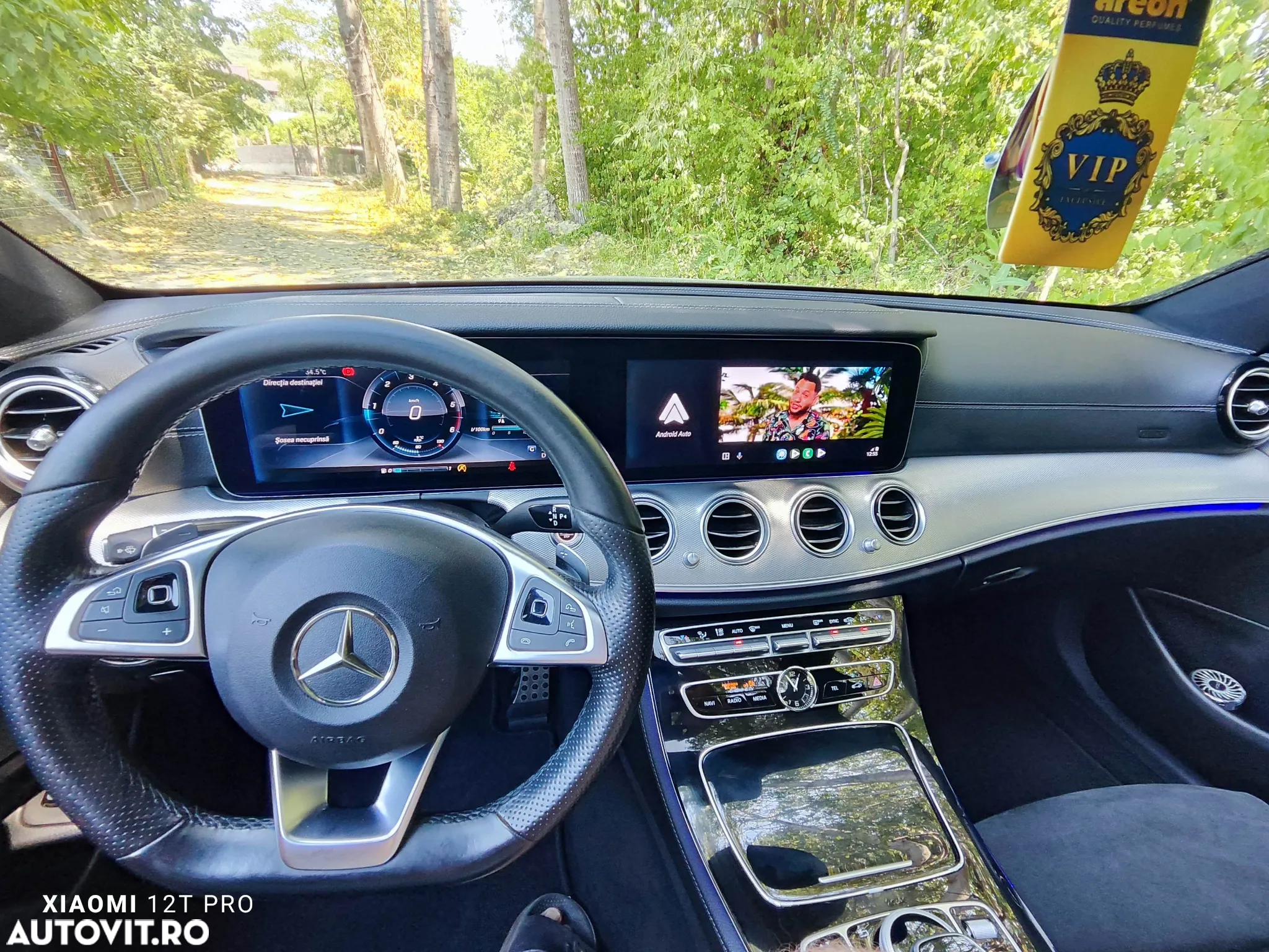 Mercedes-Benz E 220 d T 9G-TRONIC AMG Line - 36