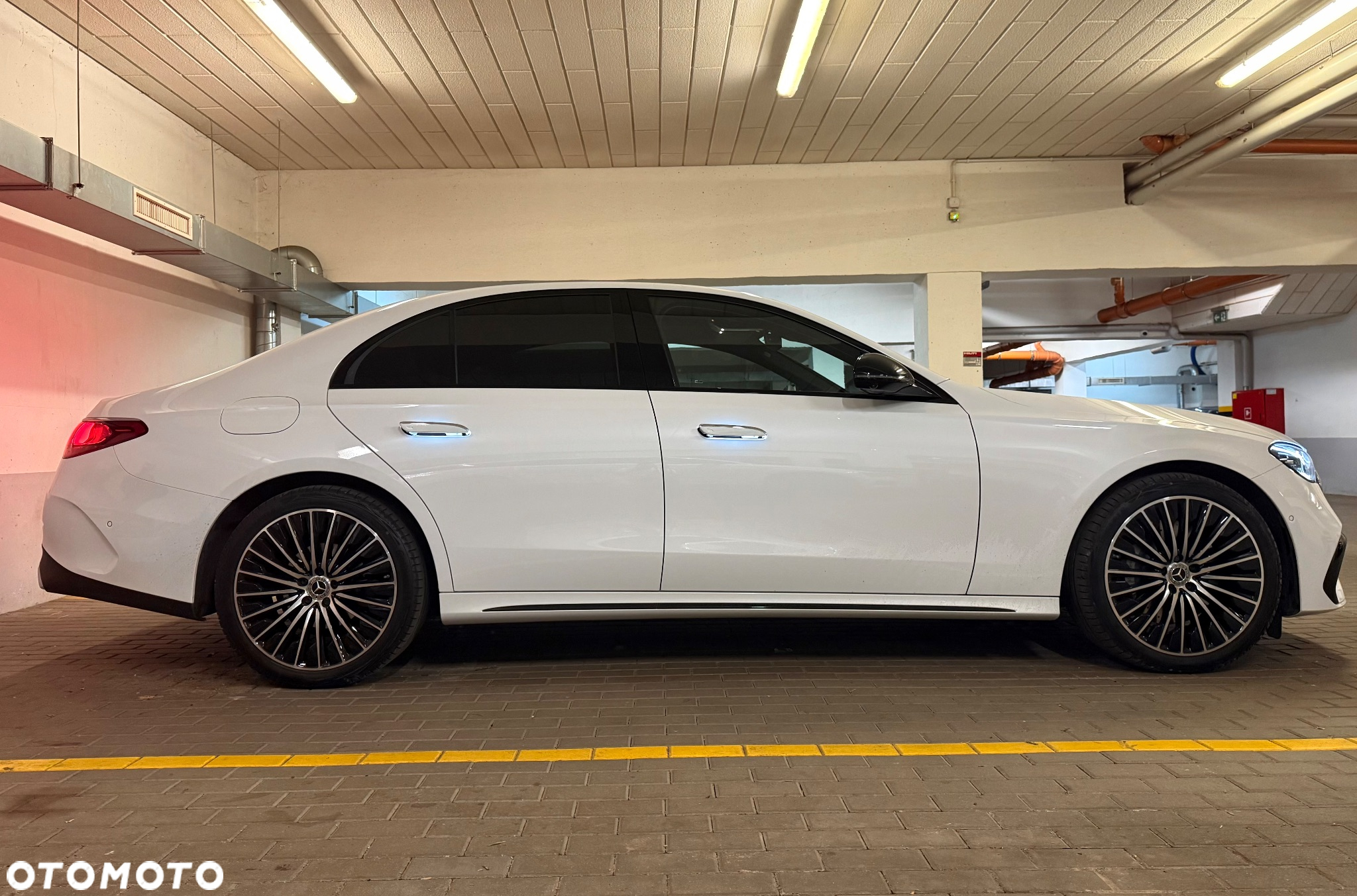 Mercedes-Benz Klasa E 200 mHEV AMG 9G-Tronic - 5